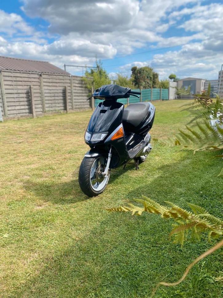 Aprillia sr start niet, Fietsen en Brommers, Scooters | Aprilia, Gebruikt, SR 50, Klasse B (45 km/u), Tweetakt, Ophalen