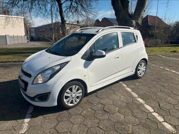 Mooie Chevrolet Spark benzine met airco en parkeersensoren. beschikbaar voor biedingen