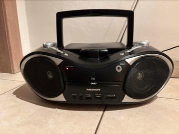 Radio cd dvd usb beschikbaar voor biedingen