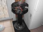 Barbecue op kolen h;0,89 - dia; 0,455, Ophalen, Gebruikt, Met accessoires