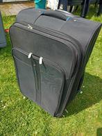 reiskoffer/bagage trolley groot, Handtassen en Accessoires, Koffers, Gebruikt, Uitschuifbare handgreep, Ophalen