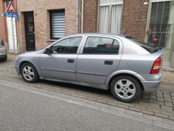 Opel Astra 1.4, gekeeurd voor verkoop beschikbaar voor biedingen