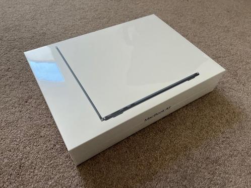 Apple macbook air 2022 M2 Space gray 8 GB 512 GB GESEALD, Telecommunicatie, Mobiele telefoons | Toebehoren en Onderdelen, Nieuw