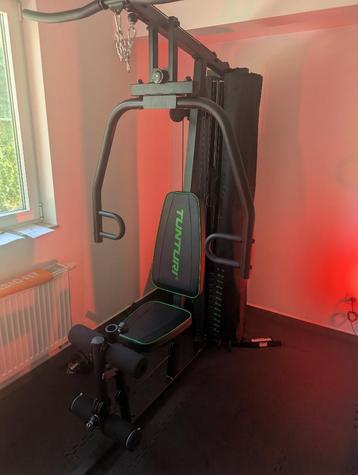 3 fitnesstoestellen met accessoires beschikbaar voor biedingen