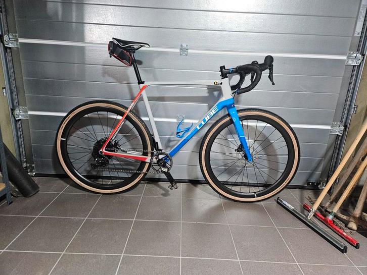 Cube cross race, Fietsen en Brommers, Fietsen | Dames | Moederfietsen