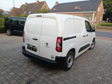 Peugeot Partner,1.5hdi,3zitpl,airco,apple carplay,€10990+btw beschikbaar voor biedingen