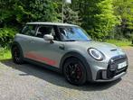 MINI One Essential Trim (bj 2022), Auto's, Te koop, Zilver of Grijs, Stadsauto, Benzine