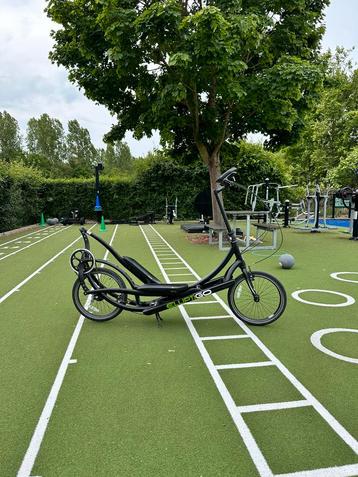 Elliptigo 8c met garantie. Gegarandeerd zalig buitenbewegen beschikbaar voor biedingen