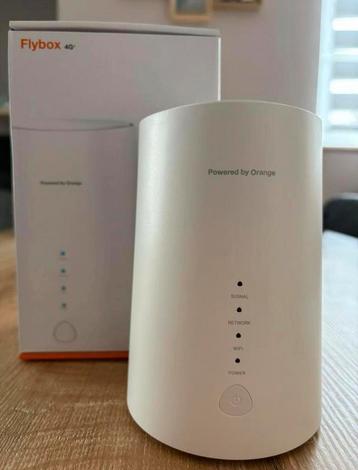 Flybox oranje beschikbaar voor biedingen