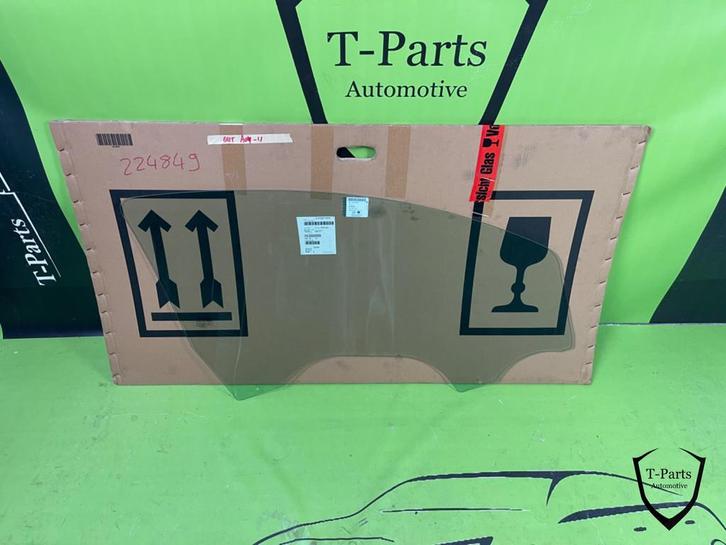 Opel corsa D 2 deurs links zijruit portier ruit deur 1318779, Auto-onderdelen, Ruiten en Toebehoren, Opel, Gebruikt