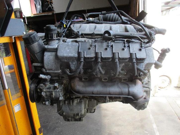 MOTOR Mercedes-Benz E Combi (S210) (01-1996/03-2003), Auto-onderdelen, Motor en Toebehoren, Mercedes-Benz, Gebruikt
