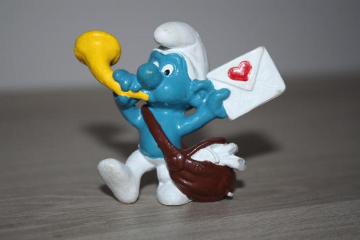 Postbode smurf Schleich , 1978 , Peyo , Als nieuw, Verzamelen, Smurfen, Zo goed als nieuw, Poppetje, Figuurtje of Knuffel, Overige Smurfen