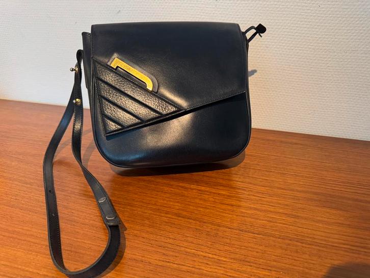 Delvaux crossover, Handtassen en Accessoires, Tassen | Schoudertassen, Zo goed als nieuw, Zwart, Leer, Ophalen of Verzenden