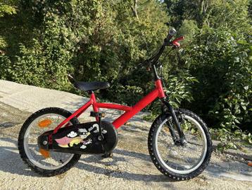 Vélo Garçon b'Twin 16 pouces Hyper Héro beschikbaar voor biedingen