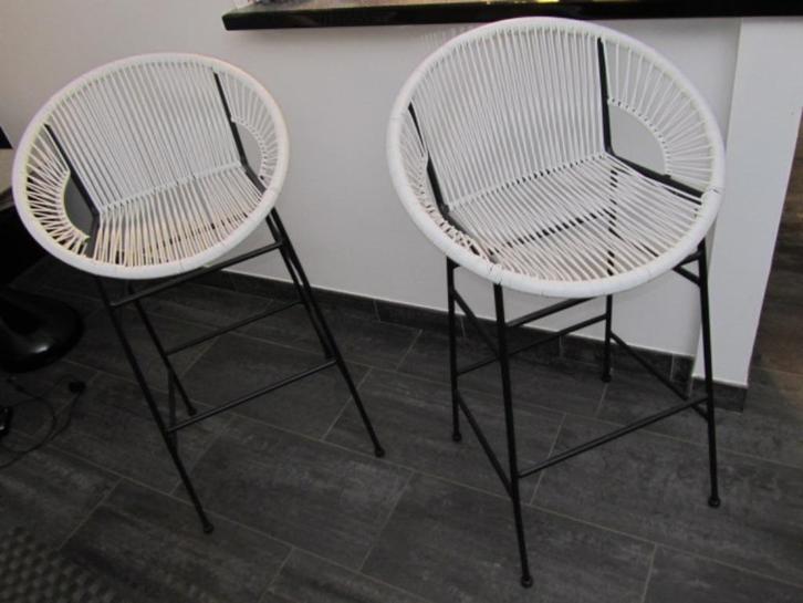 Silla Acapulco Luna barkruk, wit, zithoogte 75cm, Huis en Inrichting, Barkrukken, Zo goed als nieuw, Kunststof, Metaal, Ophalen