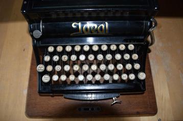 Schrijfmachine Ideal Bouwjaar 1910 beschikbaar voor biedingen