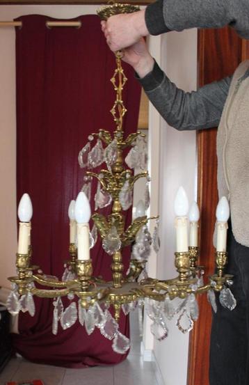 bronzen kroonluchter beschikbaar voor biedingen