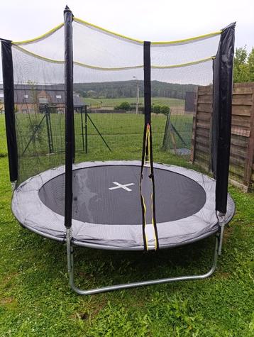 Trampoline 240 cm, Enfants & Bébés, Enlèvement, Utilisé