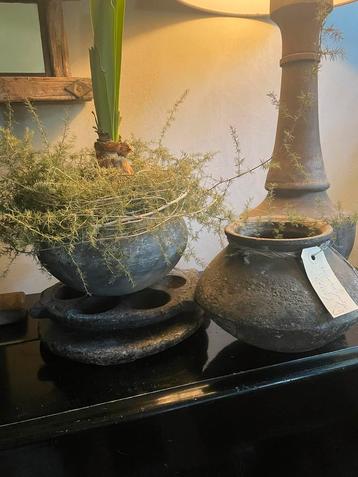 Pots à shaker et pots de fleurs en pierre 