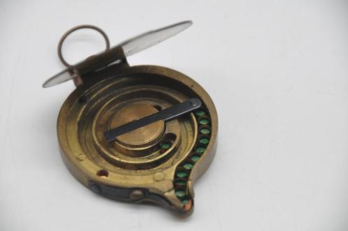 Dispenser voor slaghoedjes - italy - vintage, Verzamelen, Militaria | Algemeen, Ophalen of Verzenden