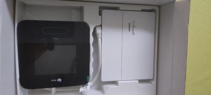 Thermostaat, Doe-het-zelf en Bouw, Thermostaten, Zo goed als nieuw, Slimme thermostaat, Ophalen