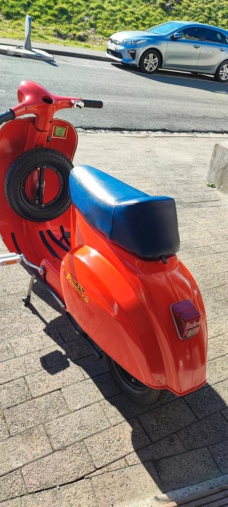 VESPA 50R V5A1T, 50cc à Pédales,, Motoren, Motoren | Oldtimers, Scooter, Ophalen