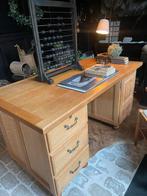 Dubbelzijdig bureau, Ophalen, ., Zo goed als nieuw, .