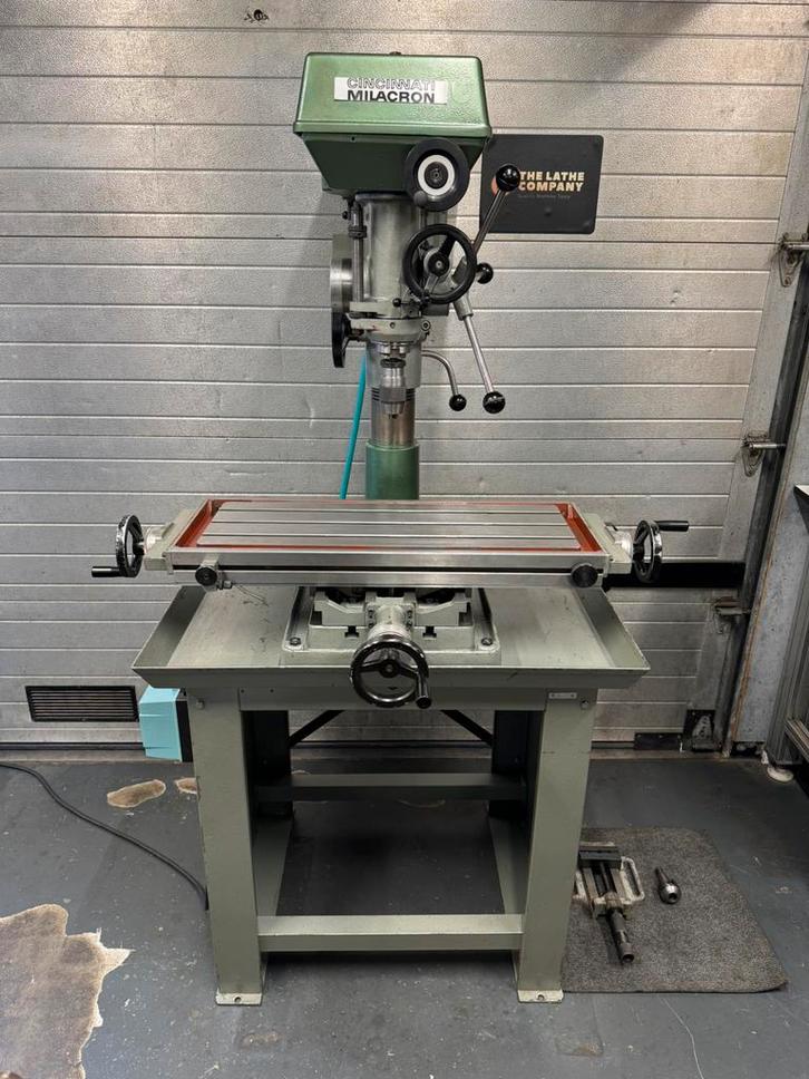 Cincinnati Milacron PF25 Freesmachine Freesbank, Doe-het-zelf en Bouw, Gereedschap | Freesmachines, Zo goed als nieuw, Ophalen