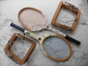 raquette de tennis en bois (2) avec 2 serre-cadres