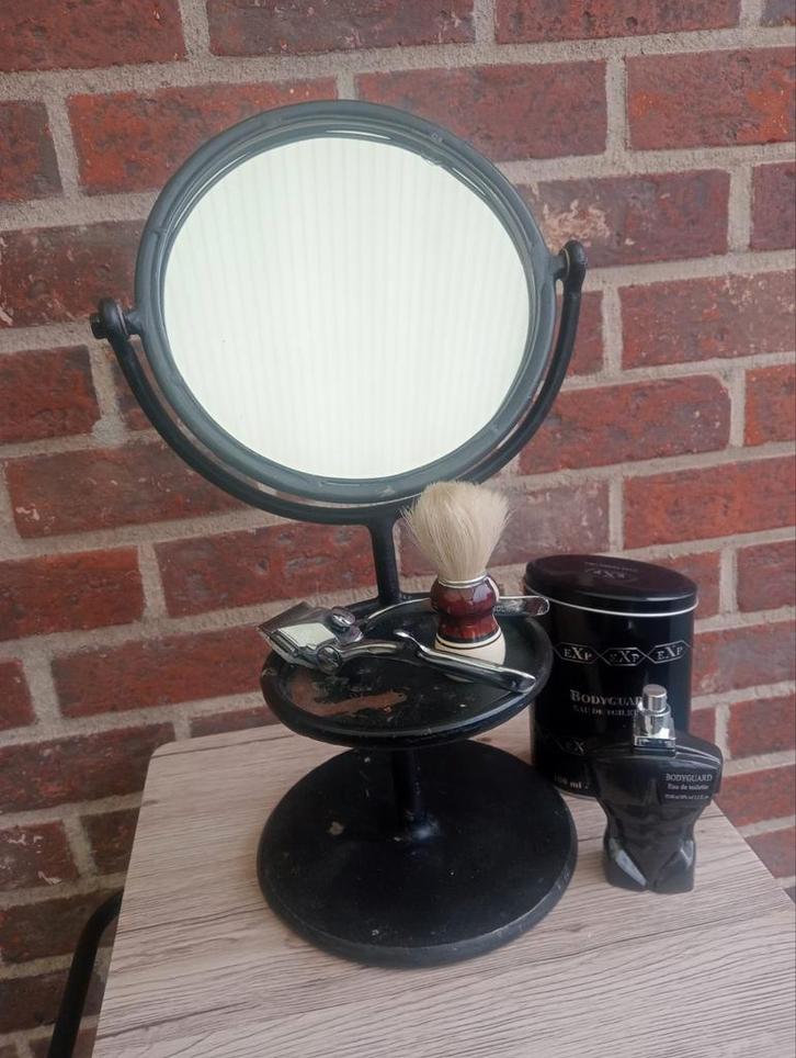 Verstelbare spiegel,scheerspiegel Industriële stijl, Huis en Inrichting, Woonaccessoires | Spiegels, Gebruikt, Minder dan 50 cm