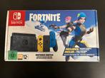 Nintendo switch (fortnite editie), Games en Spelcomputers, Spelcomputers | Nintendo Switch, Ophalen, Zo goed als nieuw, Met 2 controllers