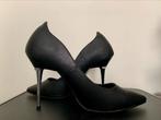 Pleaser 40 pumps van leer en metaal, Kleding | Dames, Schoenen, Ophalen of Verzenden, Zo goed als nieuw, Pumps