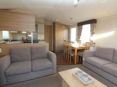 Te koop stacaravan Bordeaux Swift Excl in perfecte staat, Caravans en Kamperen, Stacaravans, tot en met 3, Ophalen