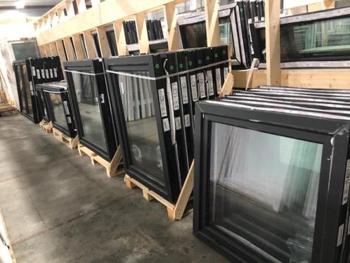 Wij hebben het wel op stock zwart binnen en buiten. RAMENHAL, Doe-het-zelf en Bouw, Raamkozijnen en Schuifdeuren, Nieuw, Schuifpui