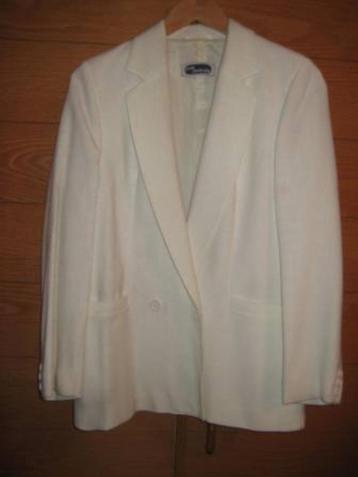 Witte damesblazer - maat 40 - vintage beschikbaar voor biedingen