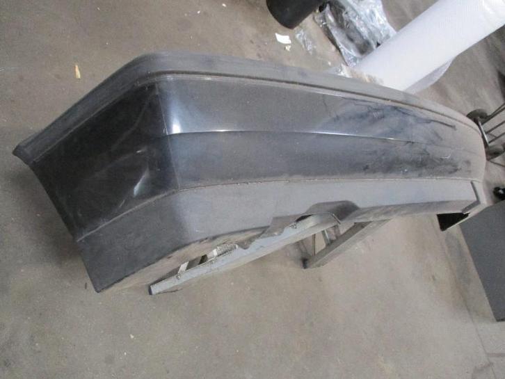 BUMPER ACHTER Volkswagen Golf III (1H1) (01-1991/12-1997), Auto-onderdelen, Carrosserie, Bumper, Volkswagen, Achter, Gebruikt