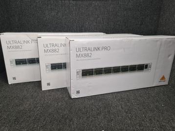 BEHRINGER Ultralink PRO MX882 