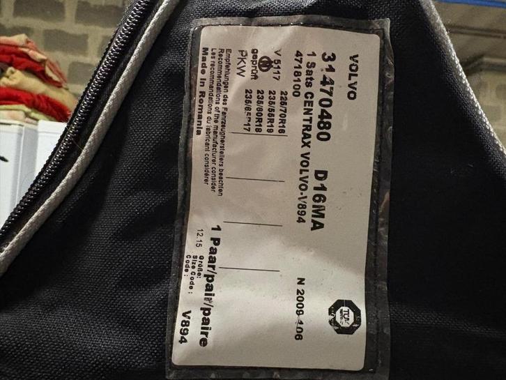 Chaînes neige (paire) pour Volvo XC60 / XC90, Auto diversen, Sneeuwkettingen, Nieuw, Ophalen