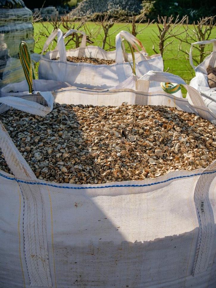 schelpen isolatie (Gewassen en gezeefd 15-35 mm), Jardin & Terrasse, Terre & Fumier, Autres types, Enlèvement