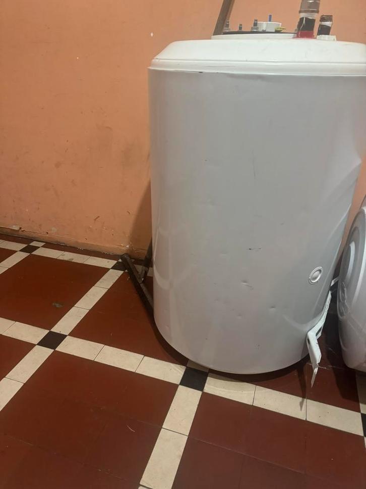 2 Boilers en Très Bon État, Doe-het-zelf en Bouw, Chauffageketels en Boilers, Zo goed als nieuw, Boiler, Ophalen