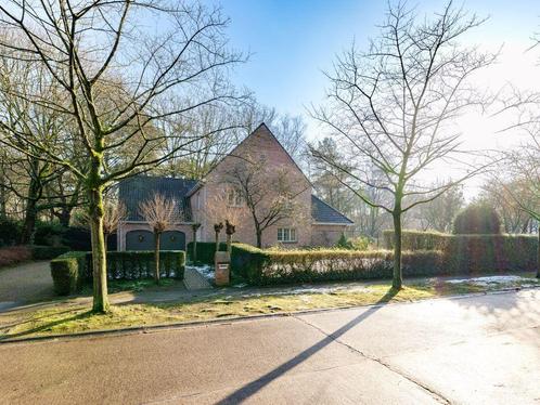 Woning te koop in Brasschaat, 5 slpks, Immo, Huizen en Appartementen te koop, Vrijstaande woning, B