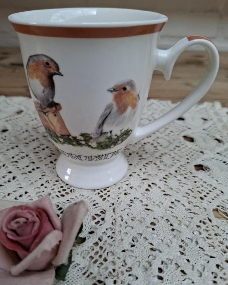 Door Elles, roodborstje, vogel mok, Verzamelen, Dierenverzamelingen, Gebruikt, Overige typen, Vogel, Ophalen of Verzenden