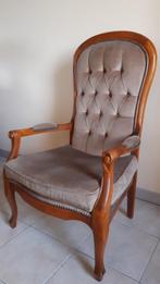 Voltaire, un fauteuil chic et confortable, Voltaire, Minder dan 75 cm, Gebruikt, Hout