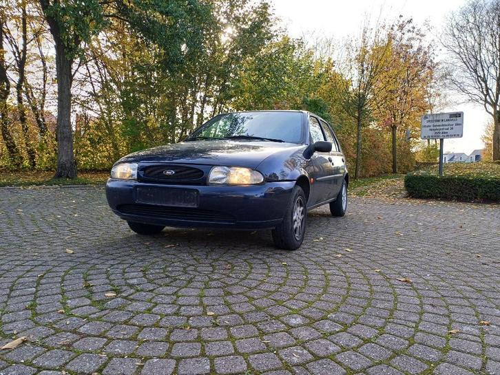 Ford fiesta, Auto's, Ford, Particulier, Fiësta, Radio, Benzine, Coupé, 5 deurs, Handgeschakeld, Blauw, Overige kleuren, Stof, Voorwielaandrijving