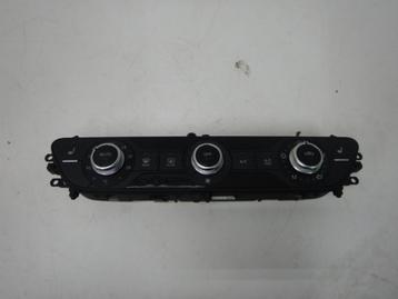 Audi A4 8W Climate Control Unit 8W0820043Q beschikbaar voor biedingen