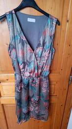 kakigroene jurk maat 40, Kleding | Dames, Maat 38/40 (M), Cassis, Ophalen of Verzenden, Zo goed als nieuw