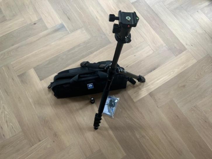 Statief Sirui Sirui ET-1004, Audio, Tv en Foto, Fotografie | Statieven en Balhoofden, Nieuw, Driepoot, Minder dan 150 cm, Met balhoofd