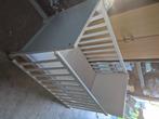 Baby-peuter bedje 60 x 120 en matras. Lakenset 2x en dons, Kinderen en Baby's, Ophalen, Zo goed als nieuw, Ledikant