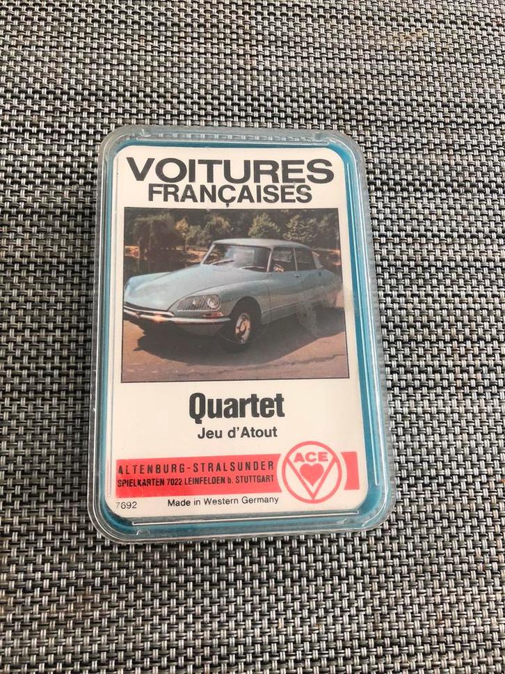 quartet jeu d’atout voitures françaises, Collections, Cartes à jouer, Jokers & Jeux des sept familles, Comme neuf, Carte(s) à jouer
