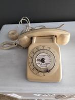 Oude telefoon, Ophalen, Gebruikt, Met draaischijf